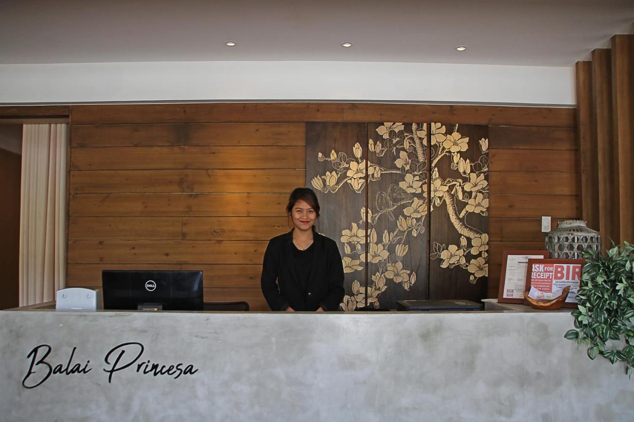Balai Princesa Puerto Princesa Екстериор снимка